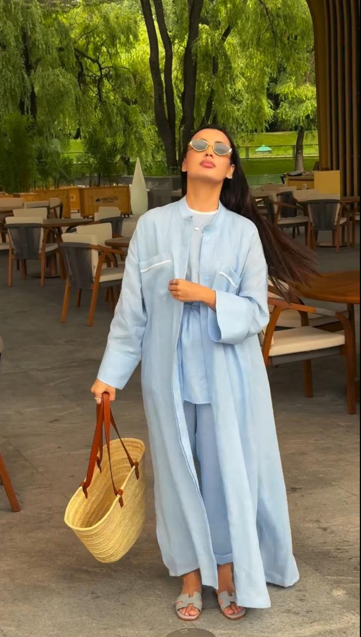 عبايات الصيف والسفر